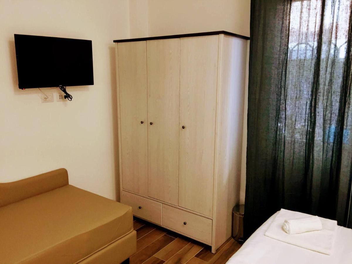 Pigneto Guest House ローマ エクステリア 写真