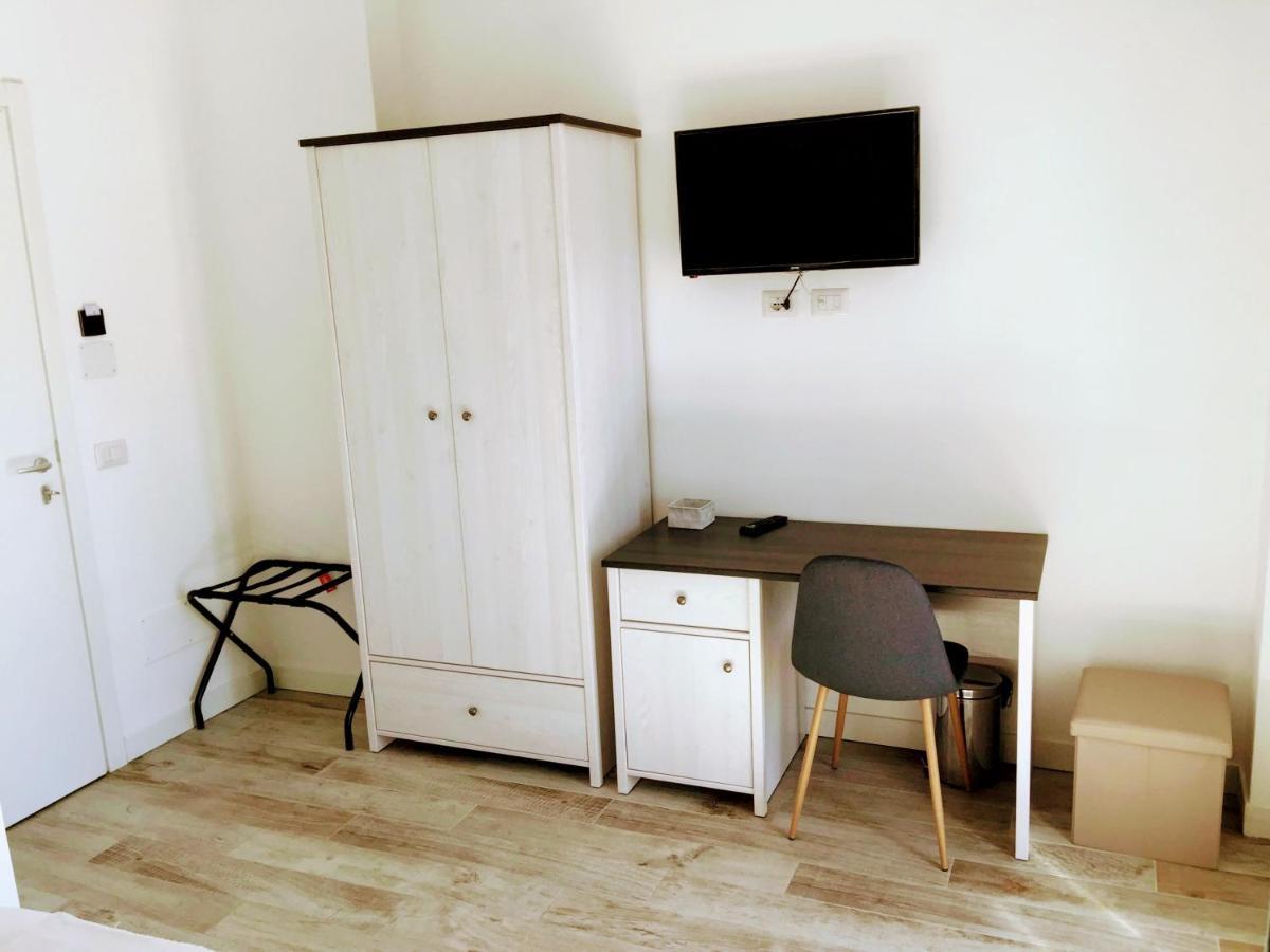 Pigneto Guest House ローマ エクステリア 写真