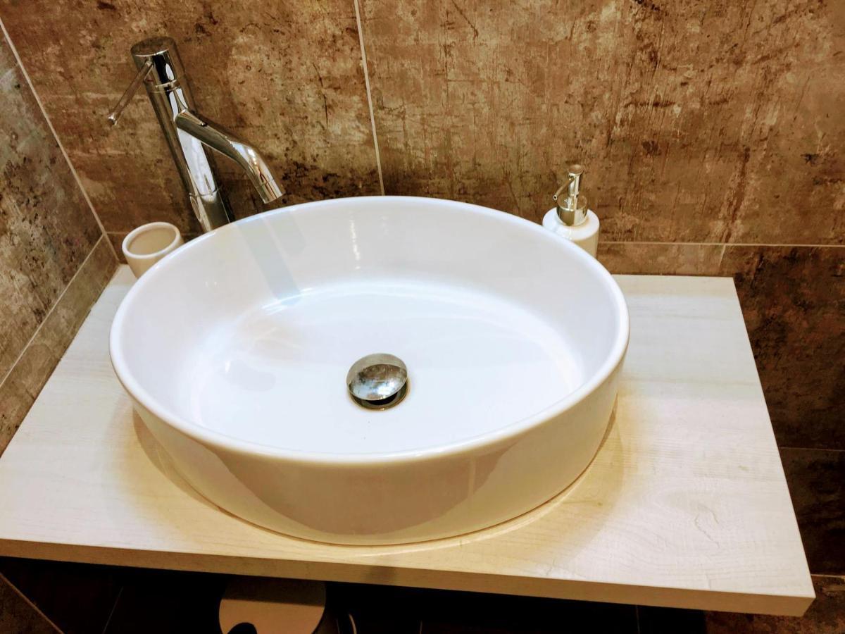 Pigneto Guest House ローマ エクステリア 写真